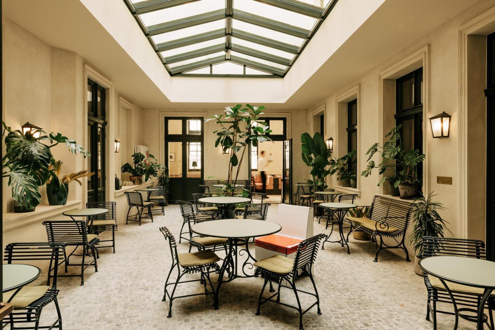Boutique Hotel Chateau Royal Berlim Exterior foto The interior of the hotel