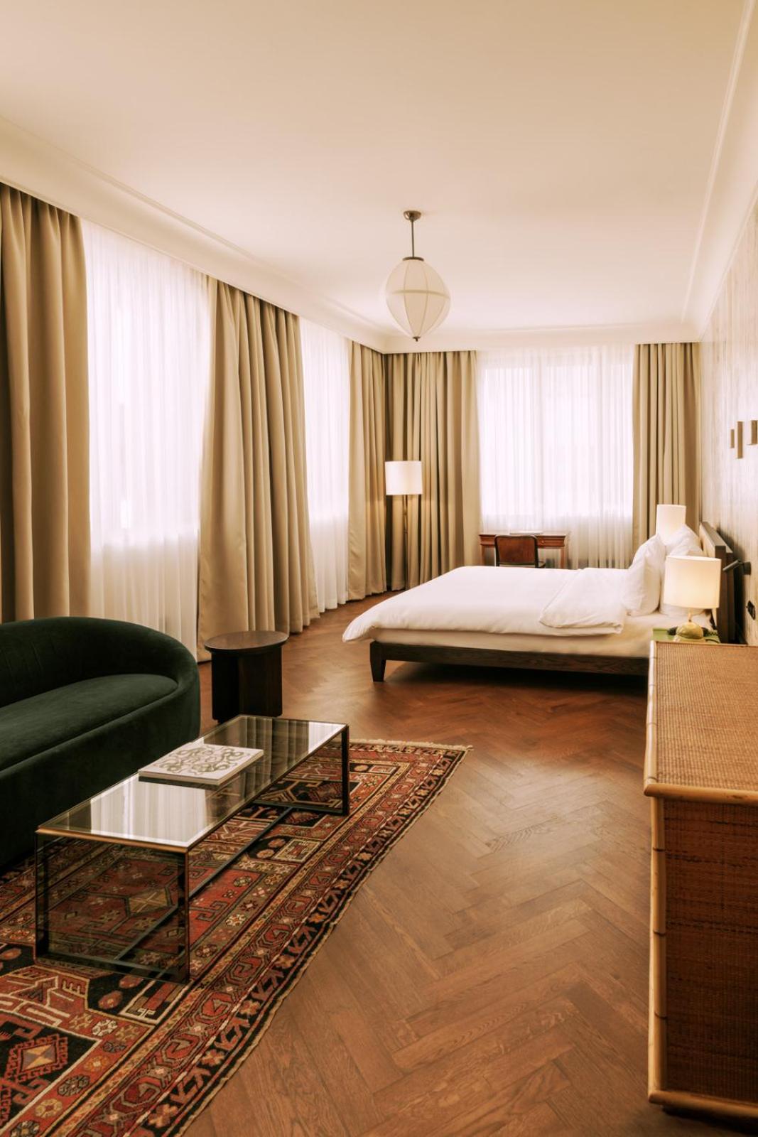Boutique Hotel Chateau Royal Berlim Exterior foto A room at the Hotel Axelmannstein
