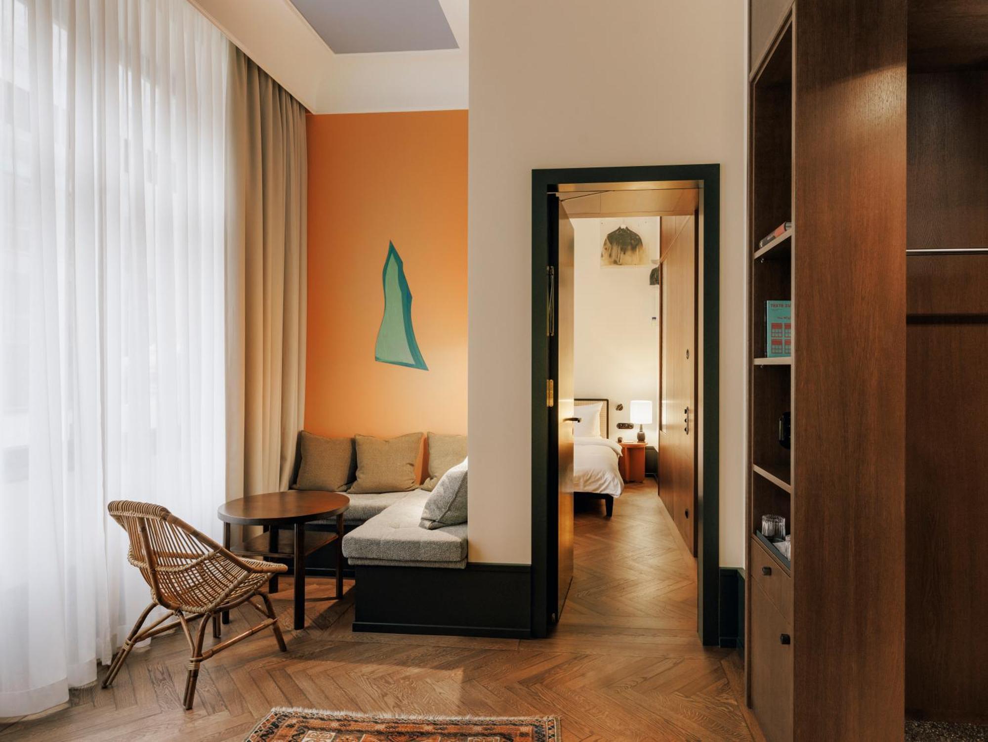 Boutique Hotel Chateau Royal Berlim Exterior foto A suite at the Hotel